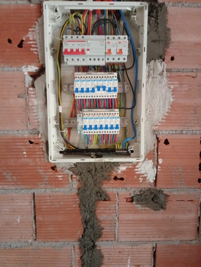 Électricien bâtiment